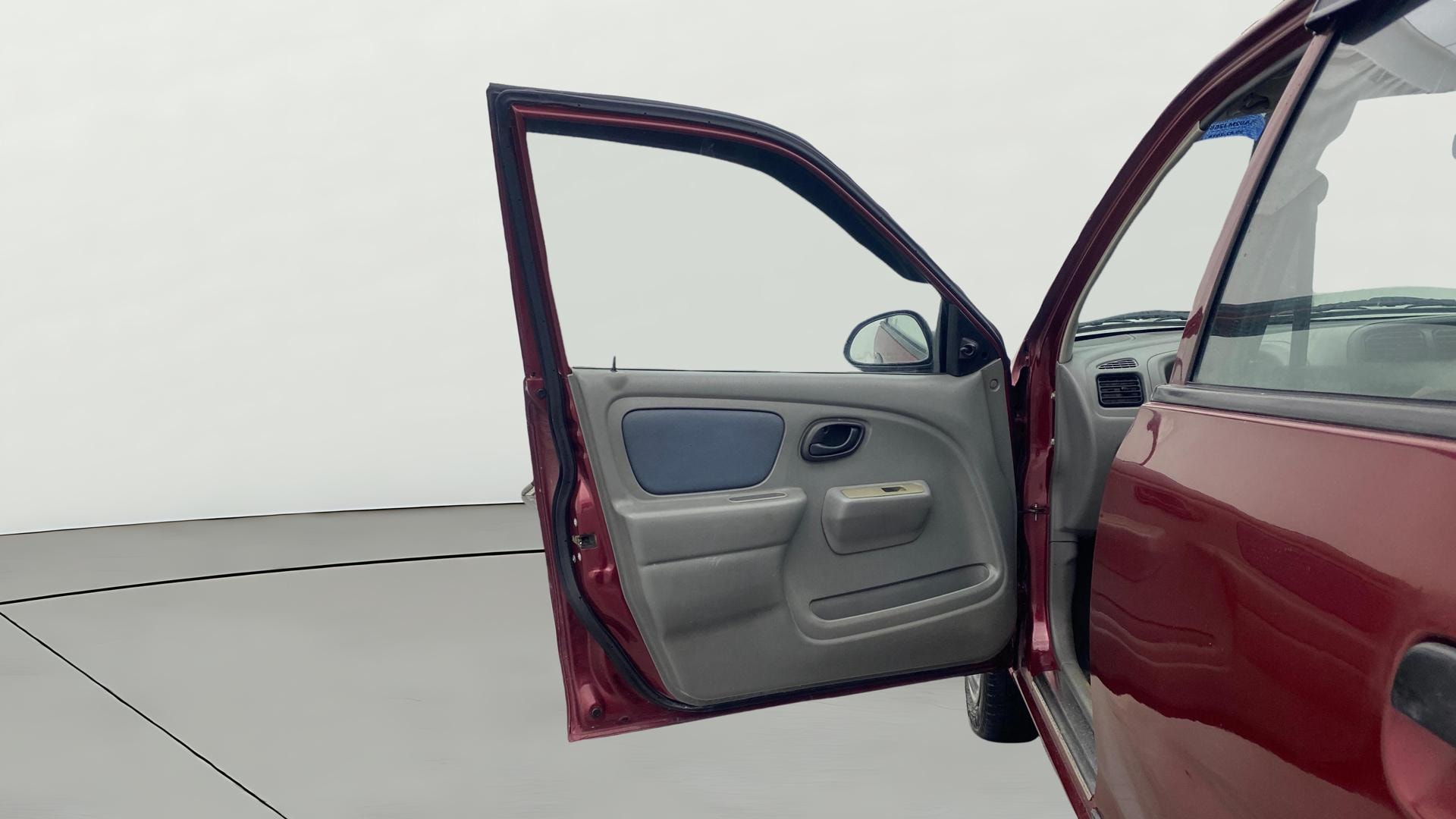 View 2014 Maruti Suzuki Alto K10 LX Image 30 Used 2014 Maruti Suzuki Alto K10 LX Image 30