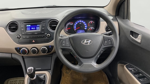 View Hyundai Xcent Image 20 Used Hyundai Xcent Image 20