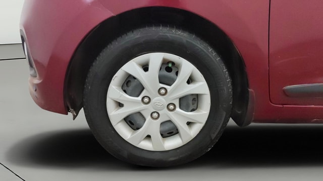 View Hyundai Grand i10 Image 32 Used Hyundai Grand i10 Image 32
