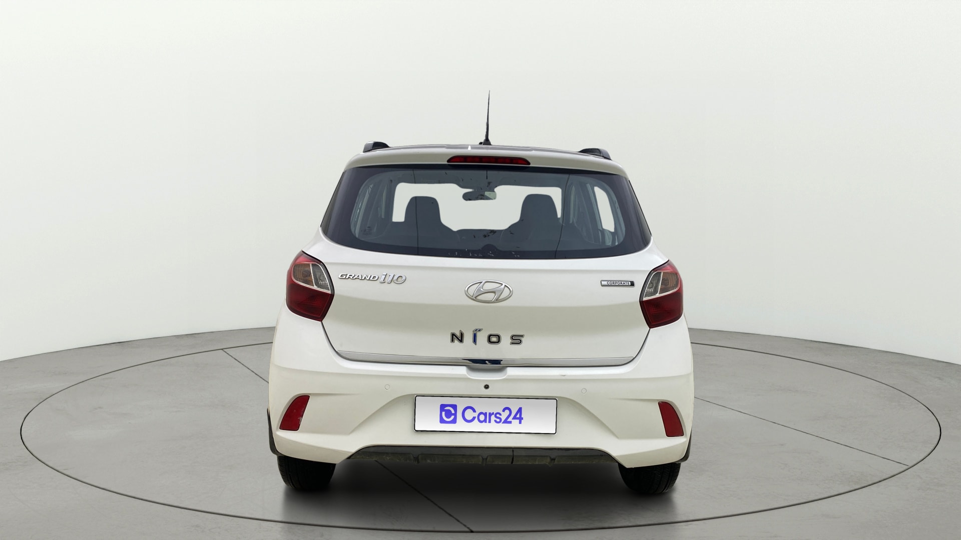 View 2022 Hyundai Grand i10 Nios Magna AMT Corporate Edition Petrol Image 39 Used 2022 Hyundai Grand i10 Nios Magna AMT Corporate Edition Petrol Image 39