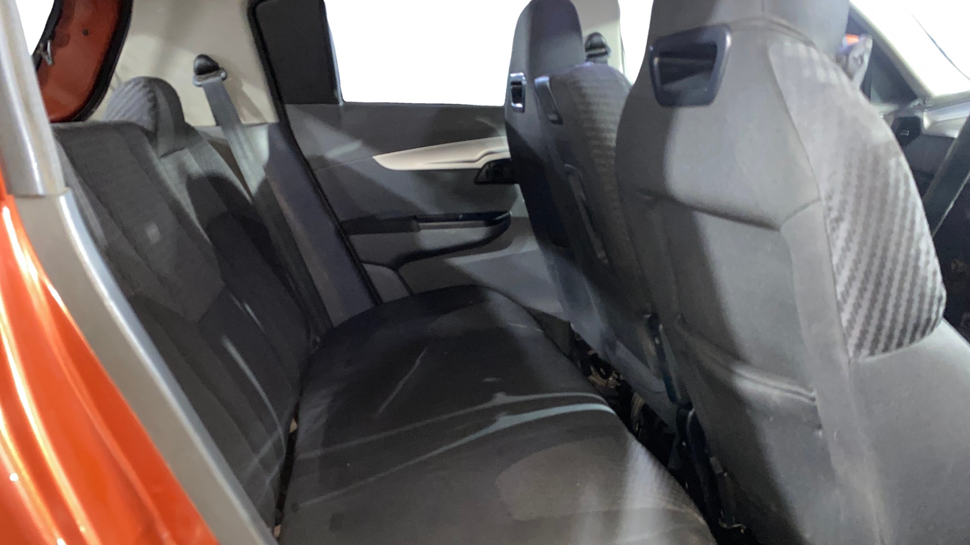 Used 2018 Mahindra KUV100 Used 2018 Mahindra KUV100