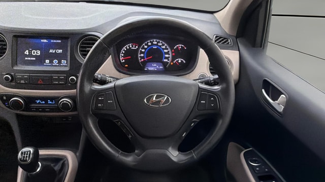View Hyundai Grand i10 Image 20 Used Hyundai Grand i10 Image 20