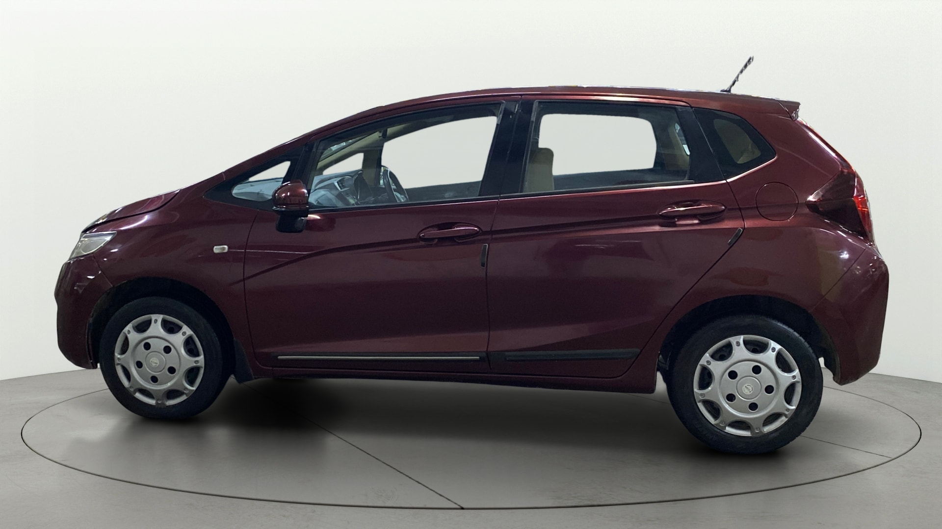 View 2017 Honda Jazz E MT Diesel Image 25 Used 2017 Honda Jazz E MT Diesel Image 25
