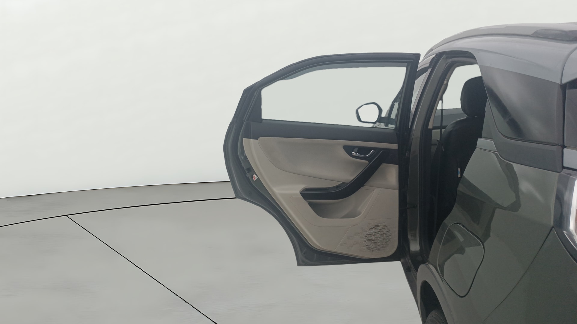 View 2021 Tata Nexon Revotron XE Image 15 Used 2021 Tata Nexon Revotron XE Image 15
