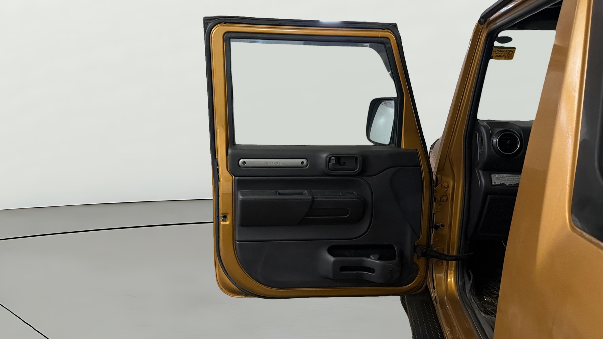 View 2023 Mahindra Thar AX Standard Manual Soft Top 6 Seater Image 31 Used 2023 Mahindra Thar AX Standard Manual Soft Top 6 Seater Image 31