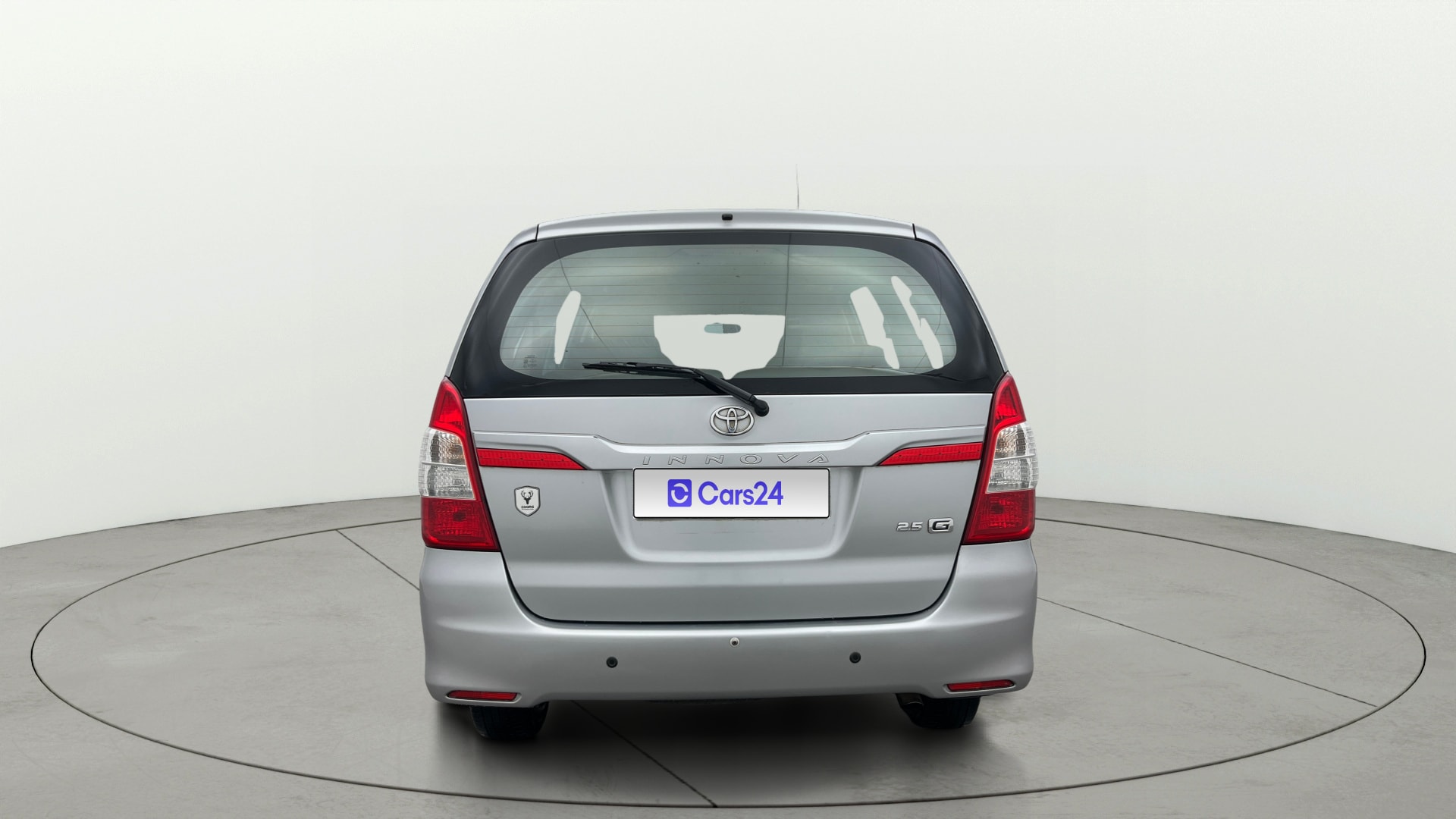 View 2015 Toyota Innova 2.5 GX 7 Seater Diesel Image 40 Used 2015 Toyota Innova 2.5 GX 7 Seater Diesel Image 40