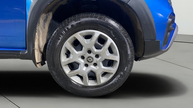View Renault Duster Image 39 Used Renault Duster Image 39