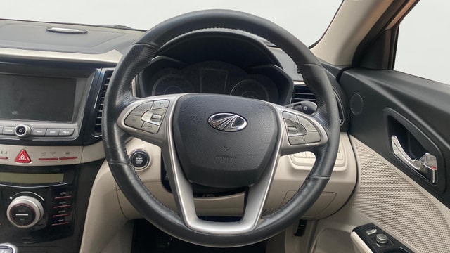 View Mahindra XUV300 Image 13 Used Mahindra XUV300 Image 13