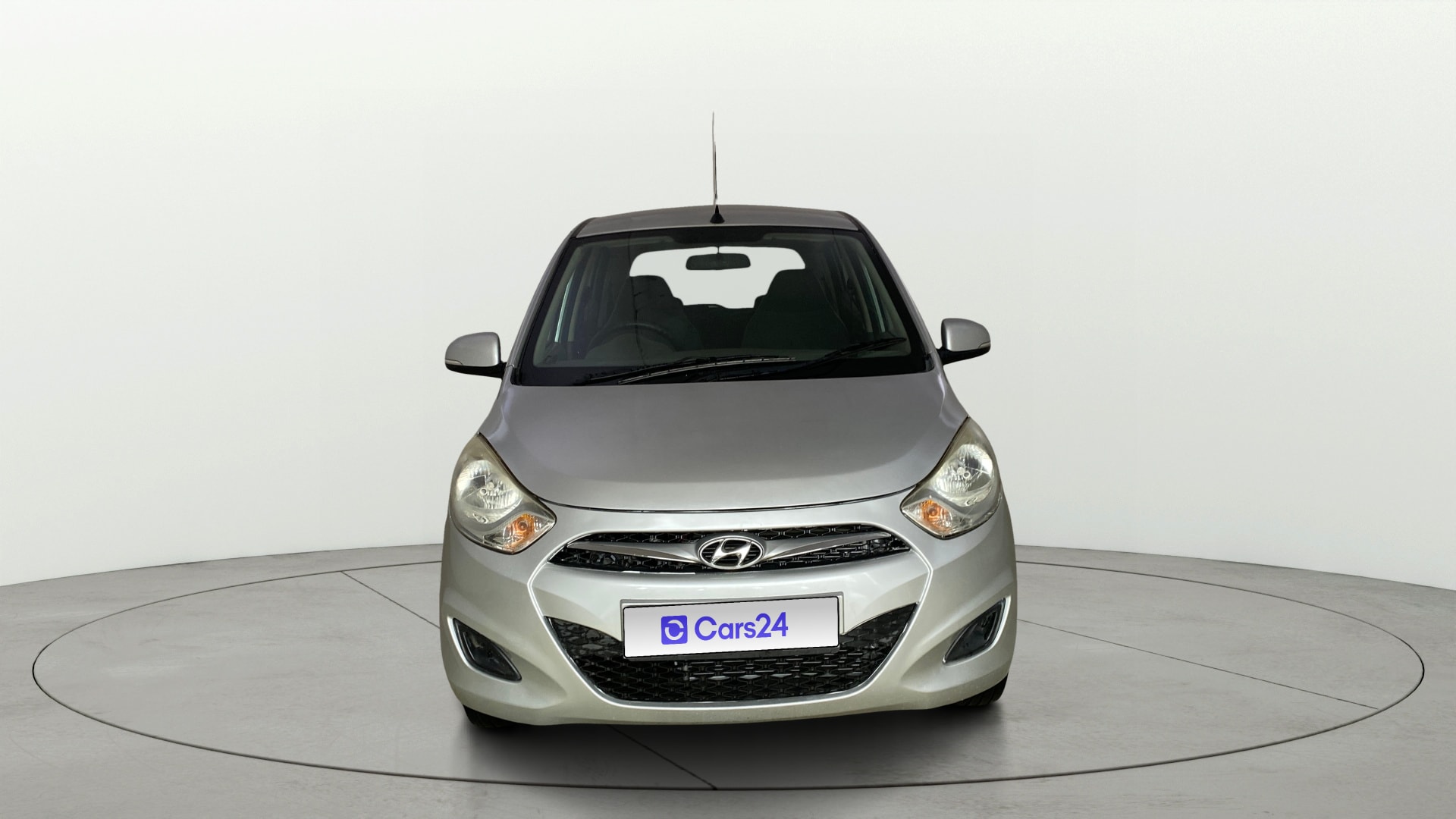 View 2013 Hyundai i10 1.2 Sportz AT Image 1 Used 2013 Hyundai i10 1.2 Sportz AT Image 1