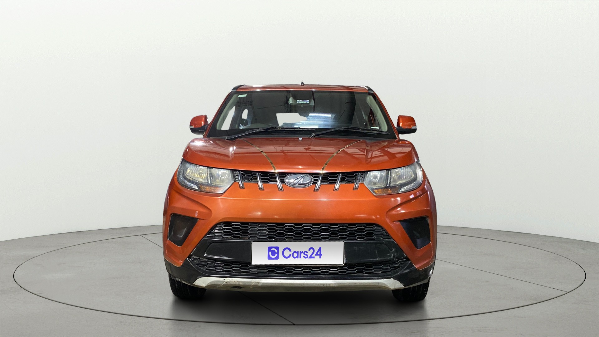 Used 2018 Mahindra KUV100 Used 2018 Mahindra KUV100