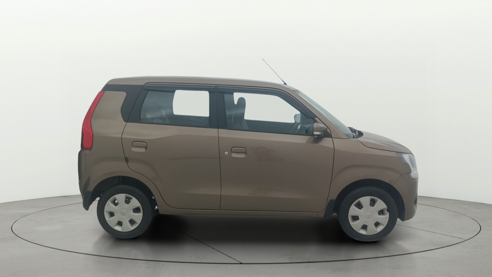 View 2021 Maruti Suzuki 1000 Base Variant Image 27 Used 2021 Maruti Suzuki 1000 Base Variant Image 27