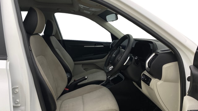 View Kia Sonet Image 18 Used Kia Sonet Image 18