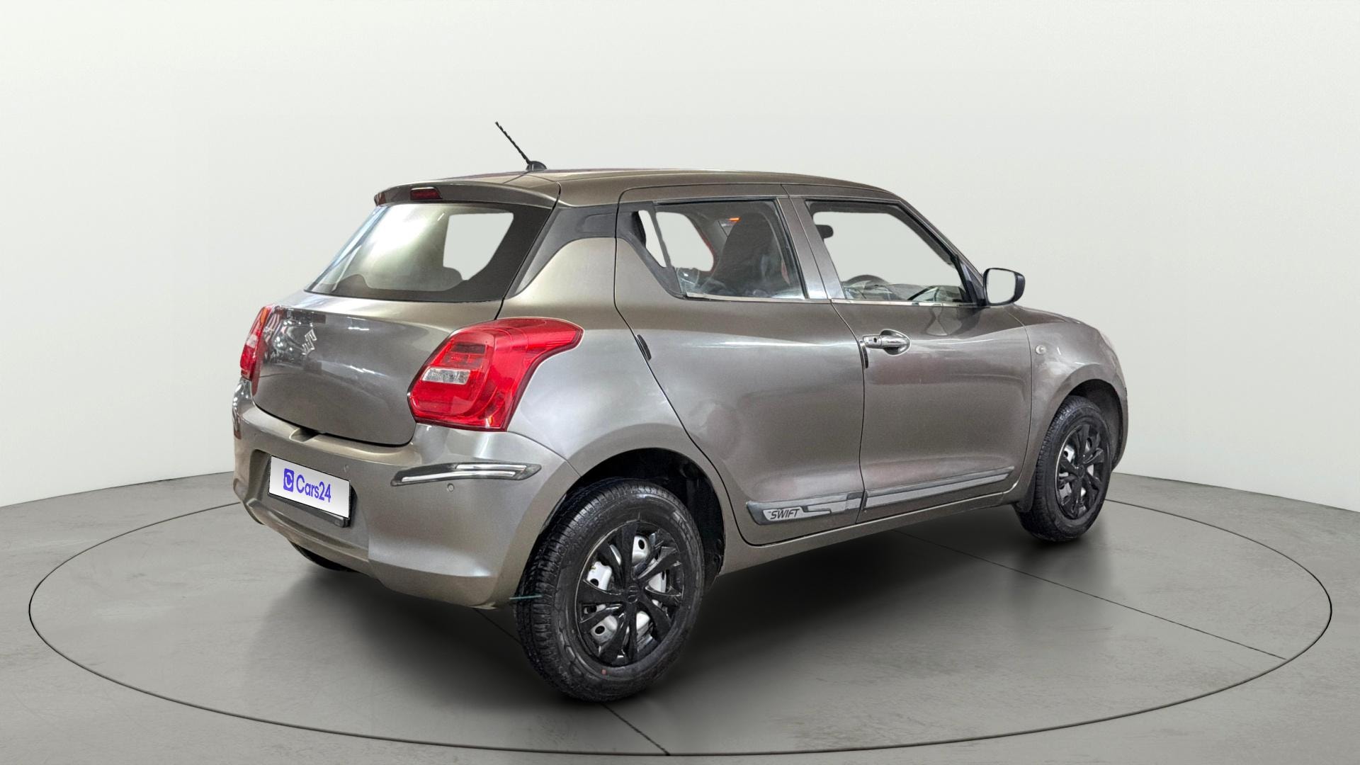 View 2022 Maruti Suzuki 1000 Base Variant Image 42 Used 2022 Maruti Suzuki 1000 Base Variant Image 42