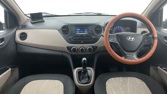 View Hyundai Grand i10 Image 16 Used Hyundai Grand i10 Image 16