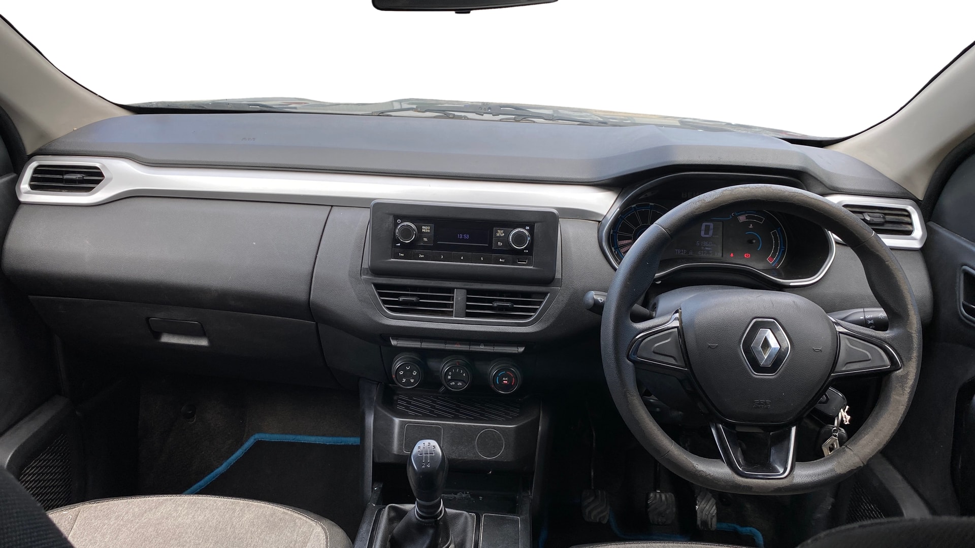 View 2021 Renault Kiger RXL MT Image 15 Used 2021 Renault Kiger RXL MT Image 15