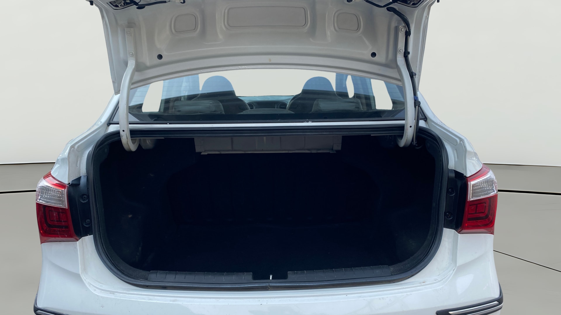 Used 2018 Hyundai Xcent Used 2018 Hyundai Xcent