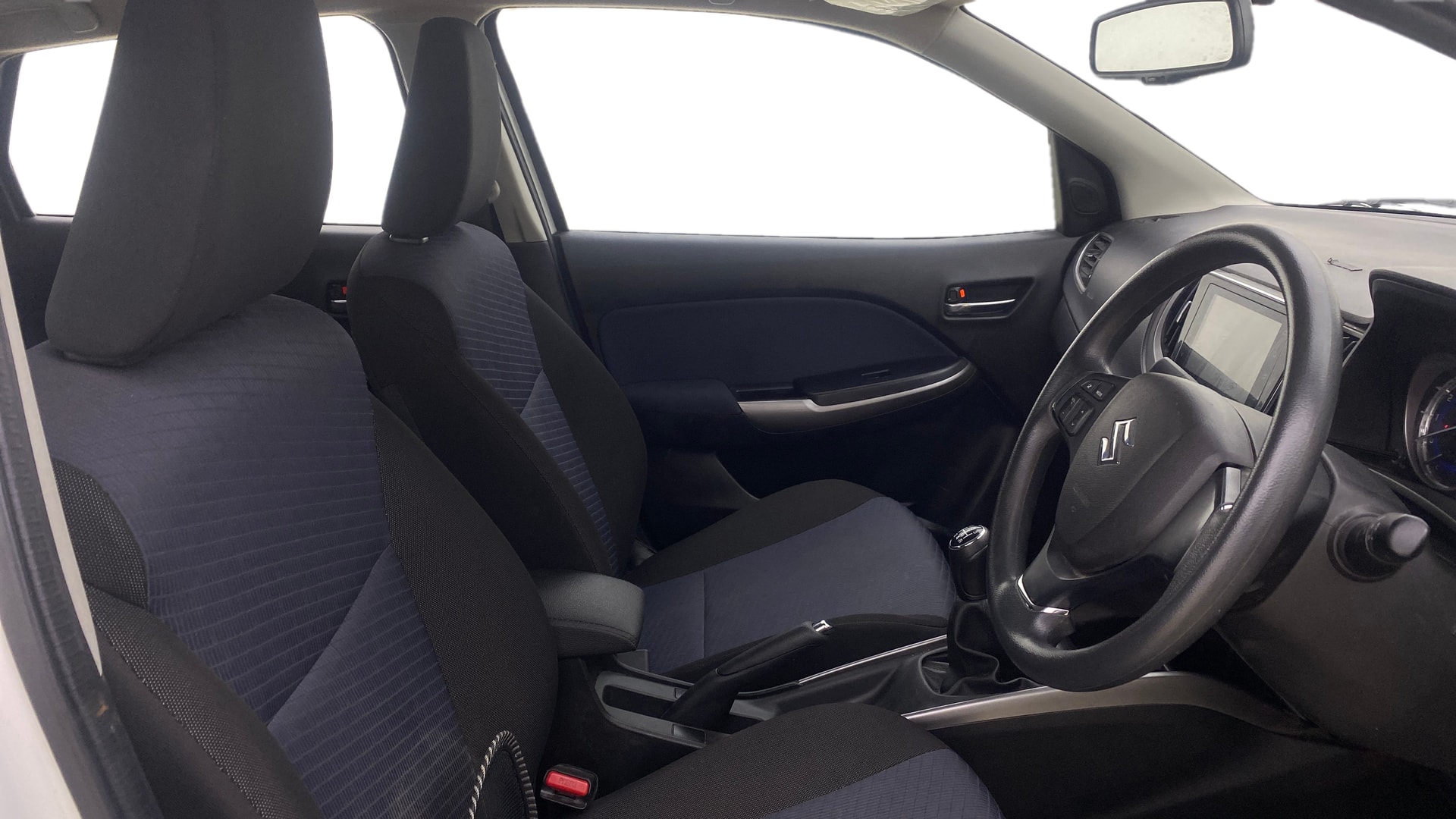 View 2022 Maruti Suzuki 1000 Base Variant Image 25 Used 2022 Maruti Suzuki 1000 Base Variant Image 25