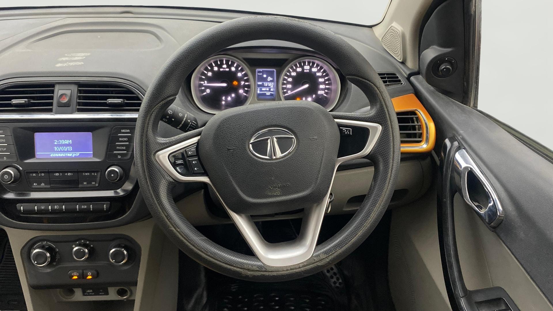 View 2016 Tata Tiago Revotorq XB Image 20 Used 2016 Tata Tiago Revotorq XB Image 20
