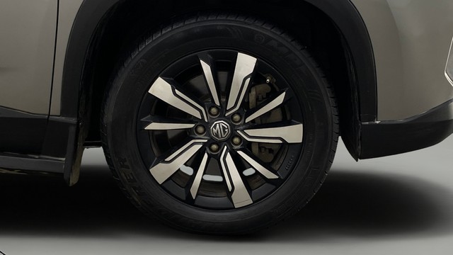 View MG Hector Image 45 Used MG Hector Image 45