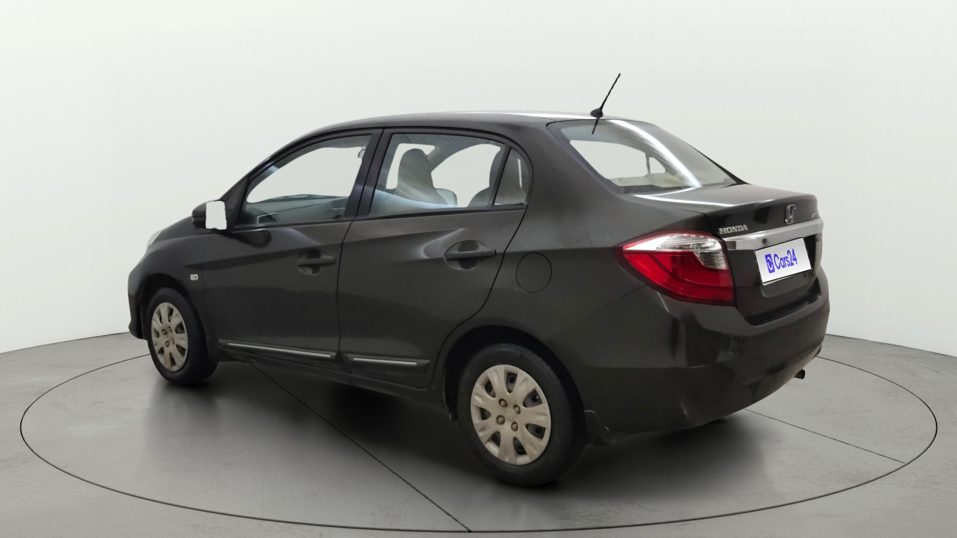 View 2017 Honda Amaze E MT Petrol BS IV Image 2 Used 2017 Honda Amaze E MT Petrol BS IV Image 2