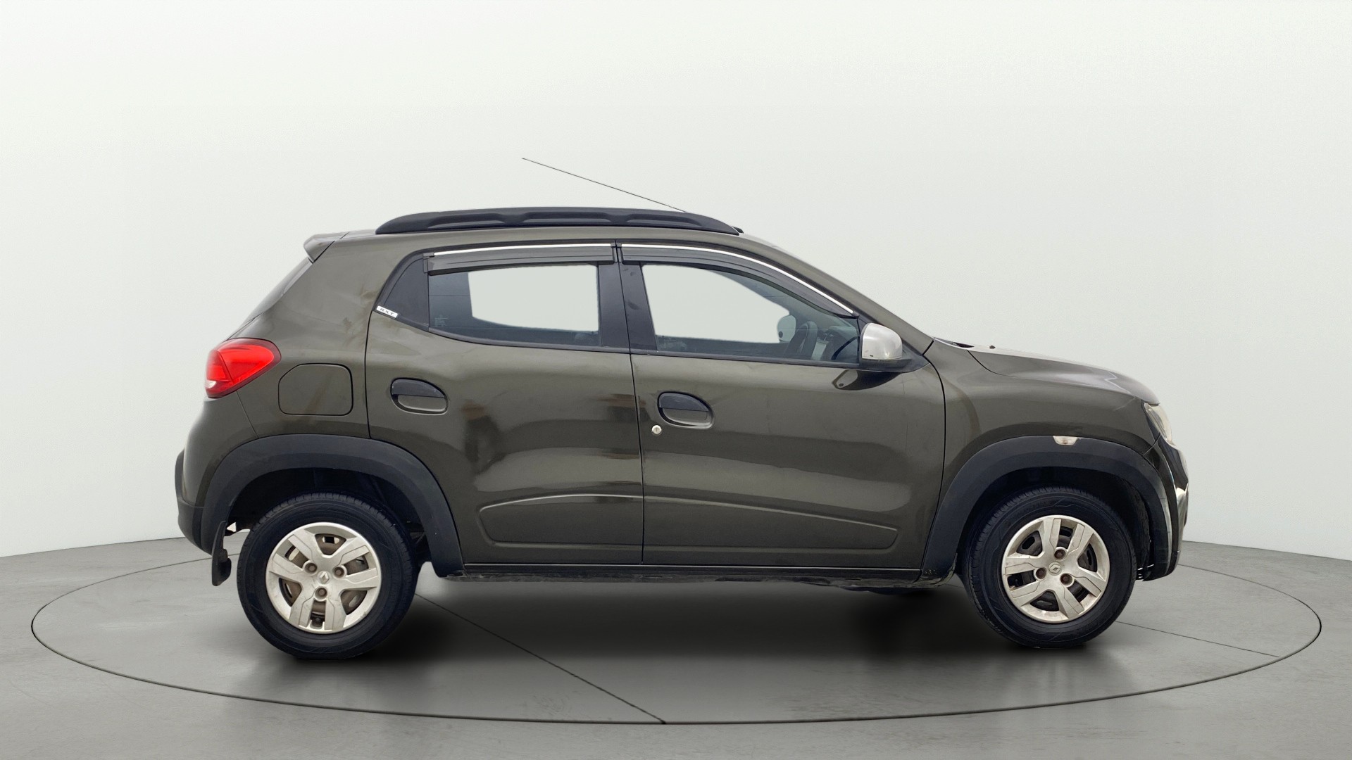 View 2017 Renault Kwid RXT 1.0 Image 8 Used 2017 Renault Kwid RXT 1.0 Image 8