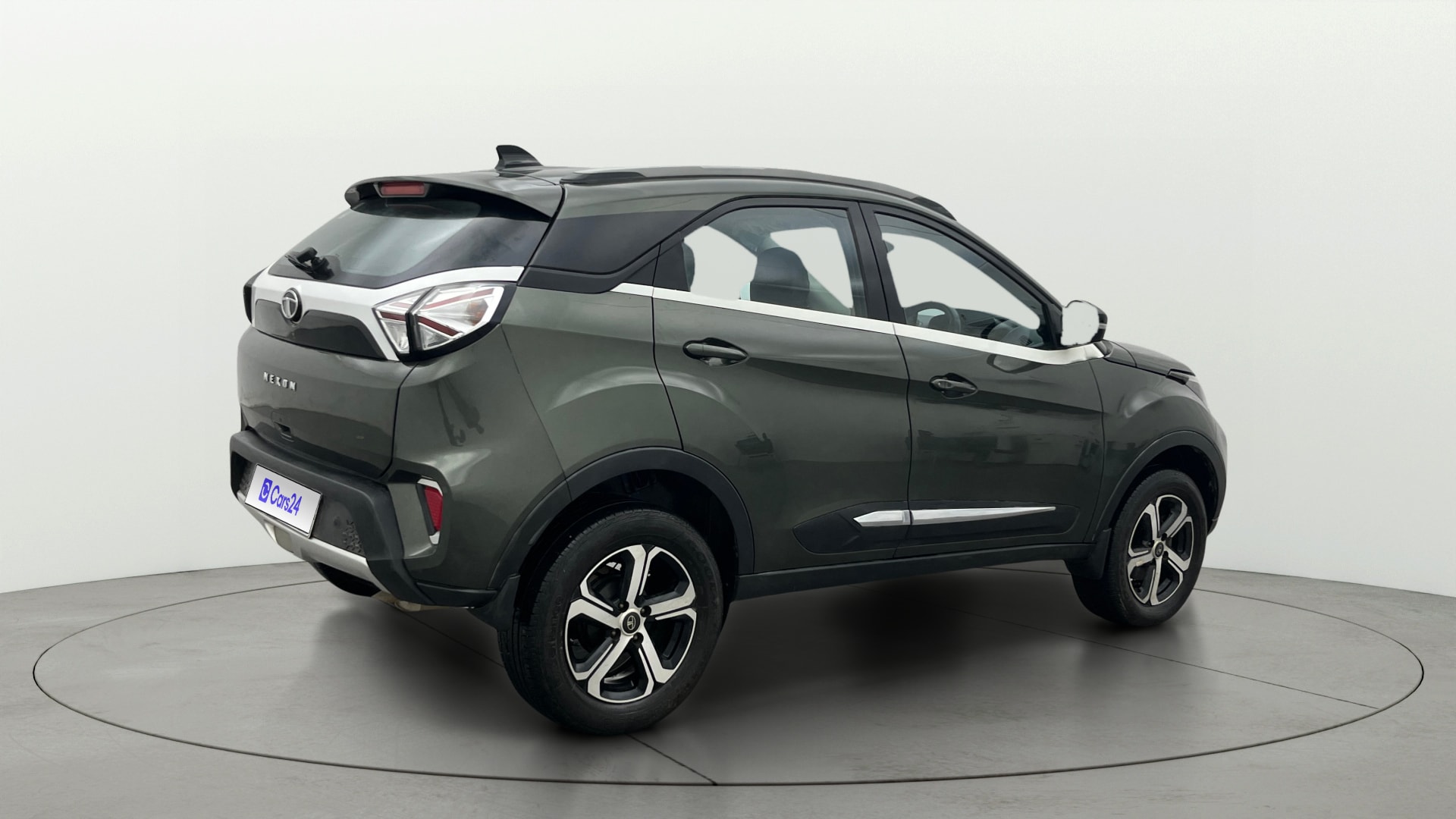 View 2022 Tata Nexon Revotron XE Image 44 Used 2022 Tata Nexon Revotron XE Image 44