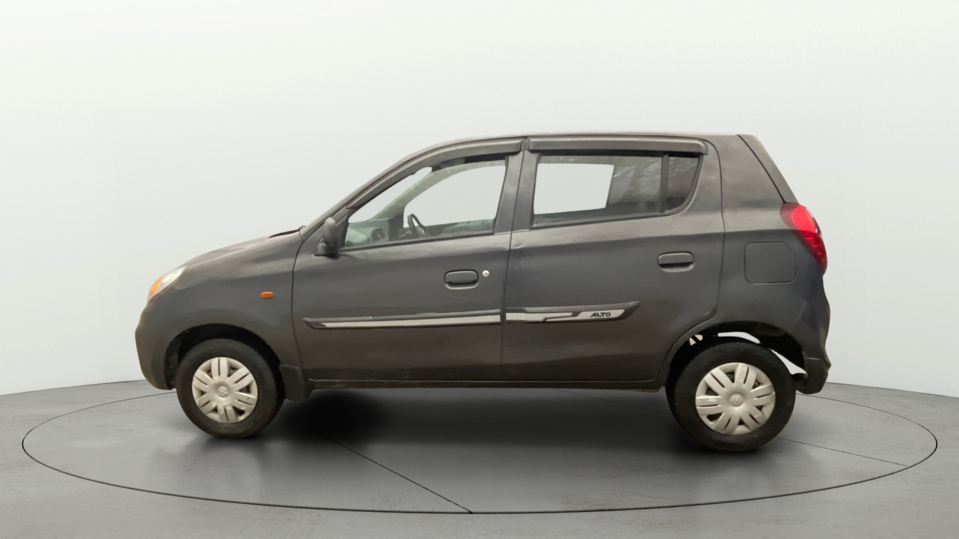 View 2022 Maruti Suzuki 1000 Base Variant Image 5 Used 2022 Maruti Suzuki 1000 Base Variant Image 5