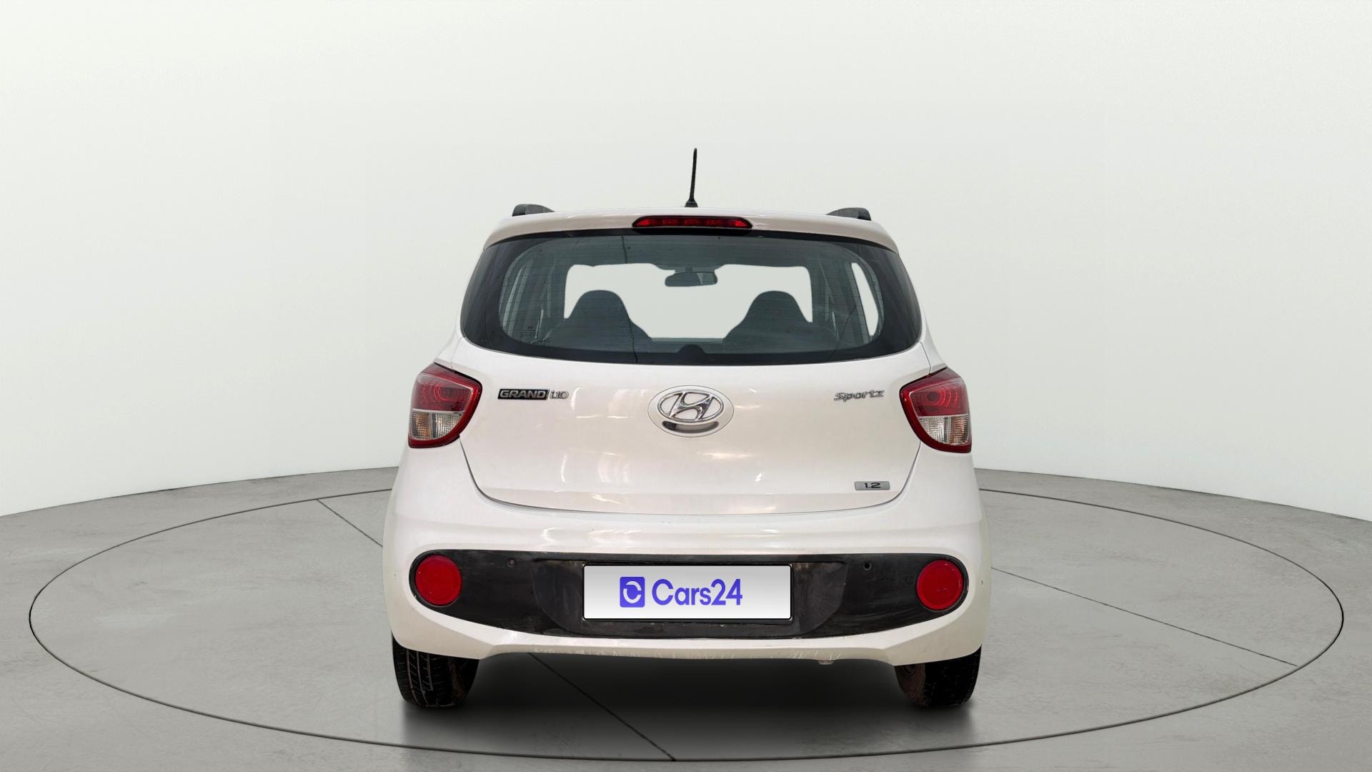 View 2017 Hyundai Grand i10 1.2 Sportz(O) Petrol Image 39 Used 2017 Hyundai Grand i10 1.2 Sportz(O) Petrol Image 39