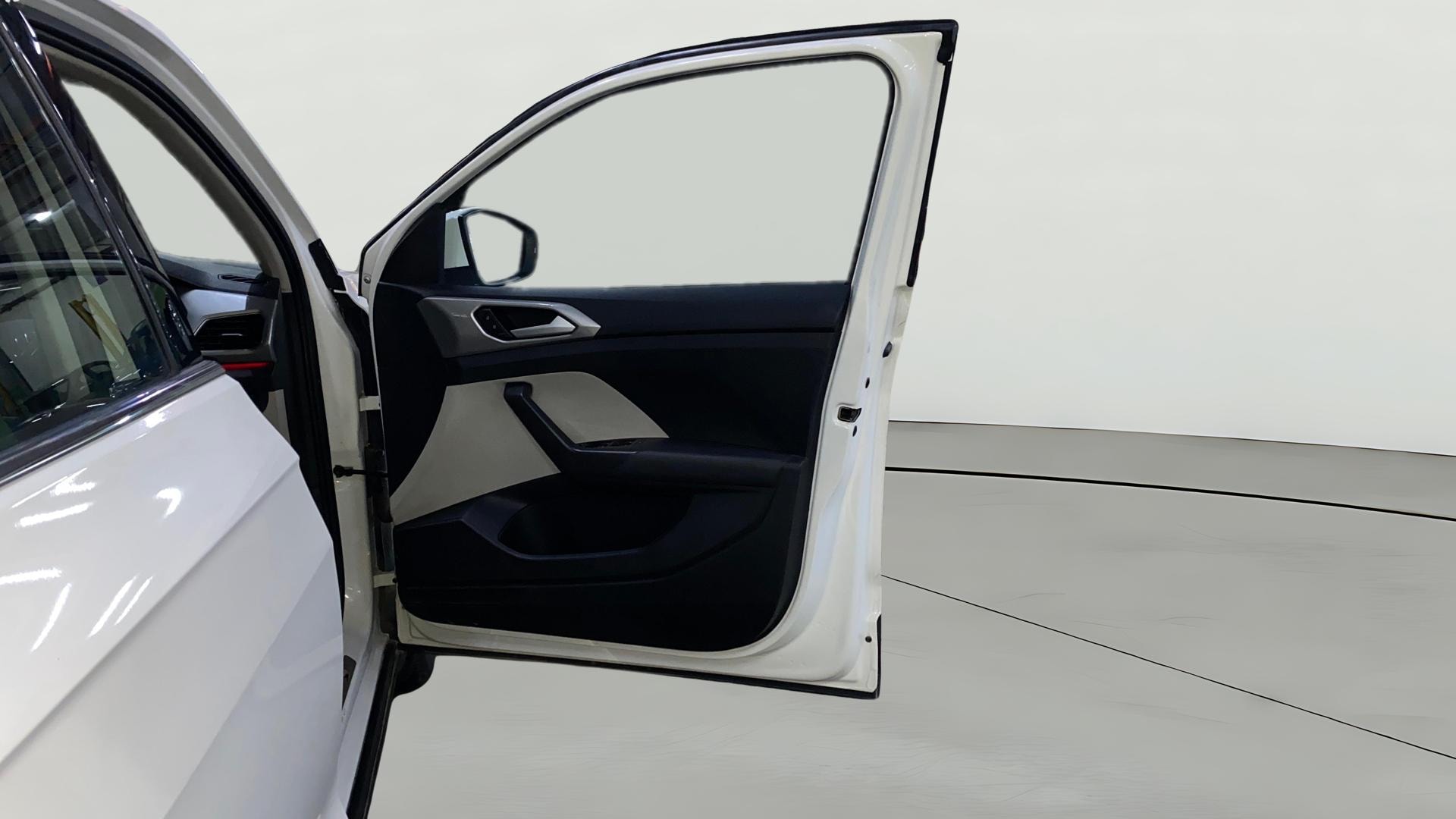 Used 2024 Volkswagen Taigun Used 2024 Volkswagen Taigun