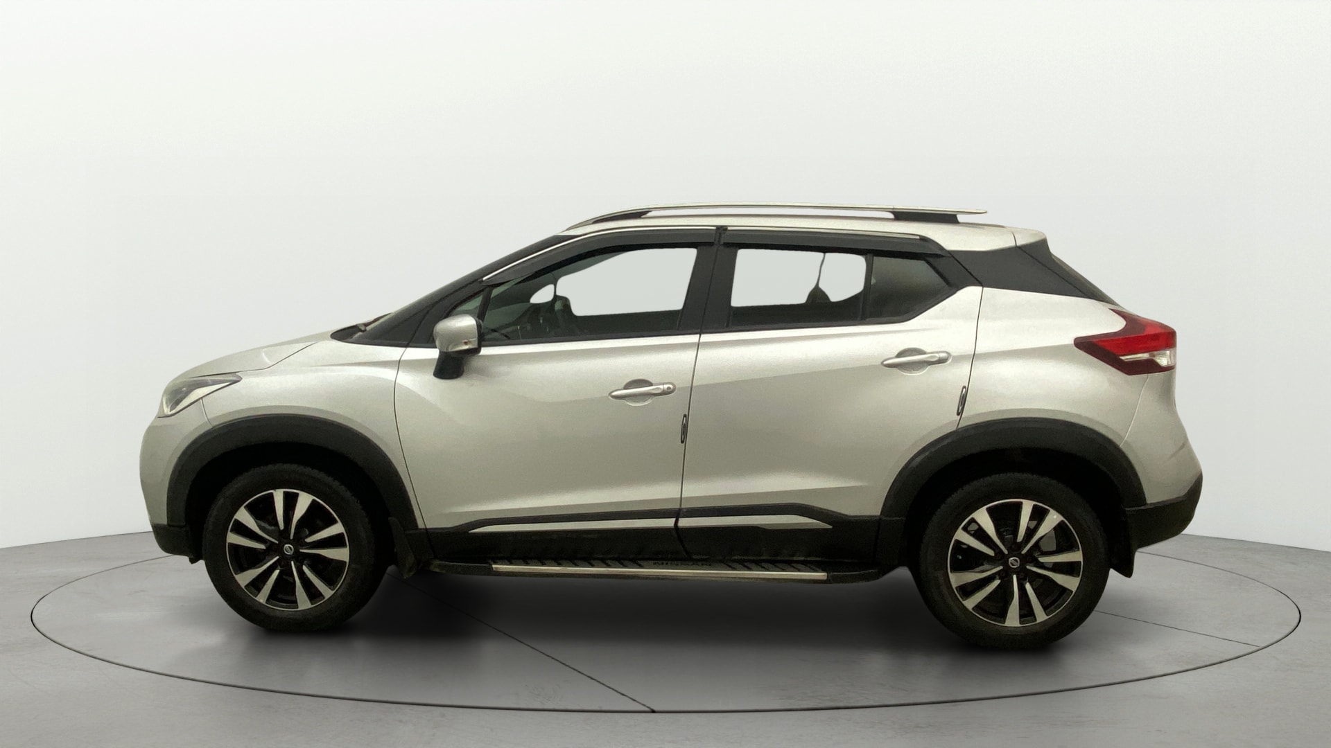 Used 2021 Nissan Kicks Used 2021 Nissan Kicks