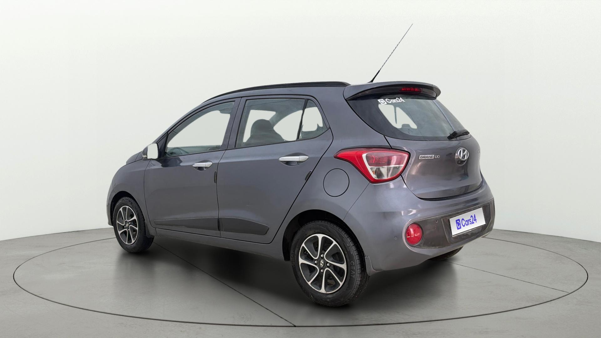 View 2019 Hyundai Grand i10 1.2 Asta Petrol Image 2 Used 2019 Hyundai Grand i10 1.2 Asta Petrol Image 2