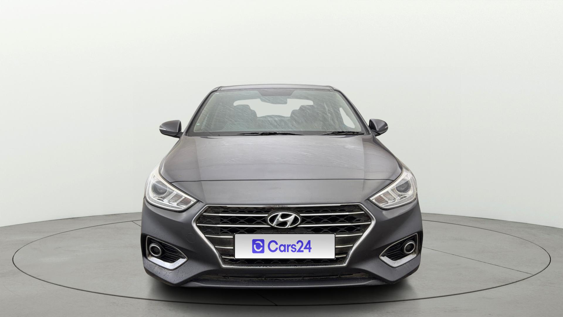 2017 ह्युंडई वरना 1.6 VTVT SX (O) AT 2017 ह्युंडई वरना 1.6 VTVT SX (O) AT