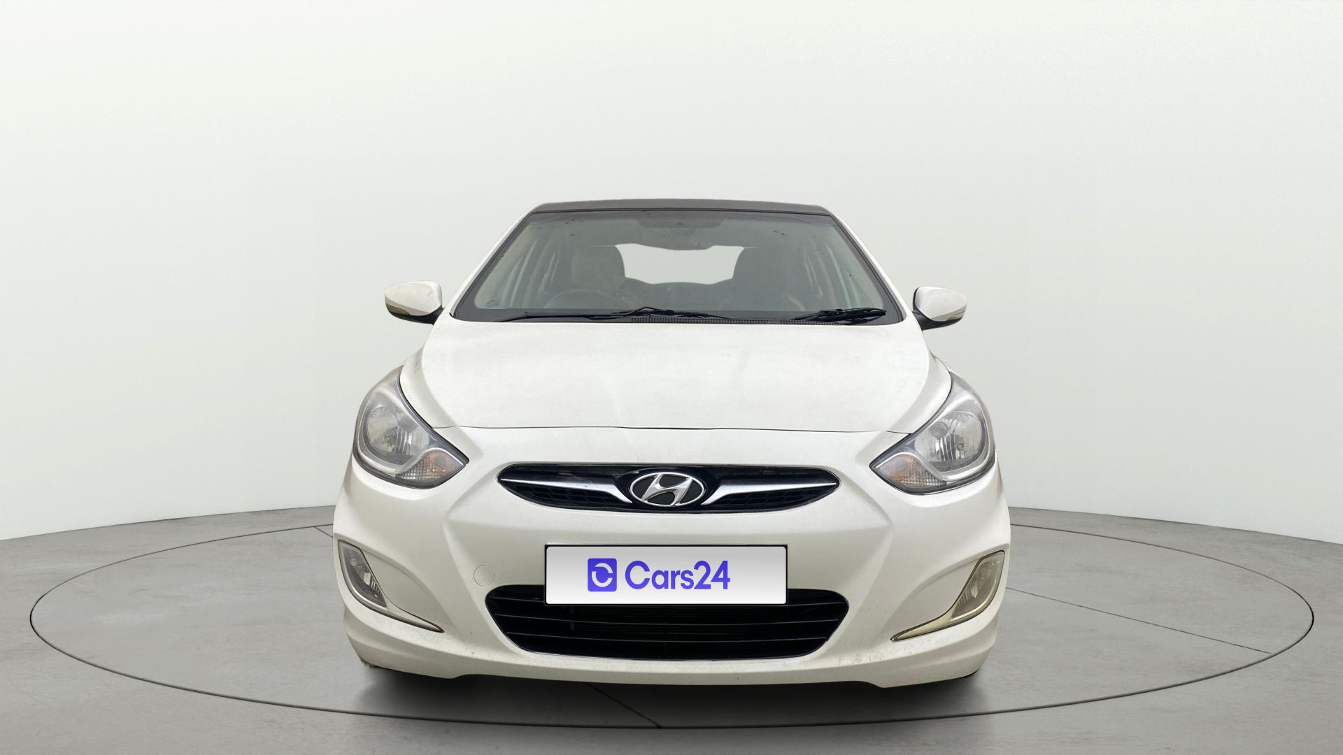 2014 ह्युंडई फ्लयूडिक वरना 1.4 VTVT CX 2014 ह्युंडई फ्लयूडिक वरना 1.4 VTVT CX