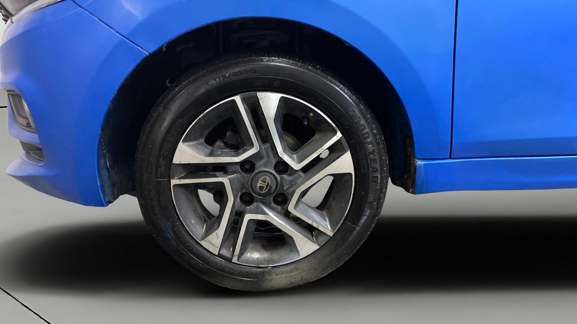 View 2020 Tata Tiago Revotorq XB Image 28 Used 2020 Tata Tiago Revotorq XB Image 28