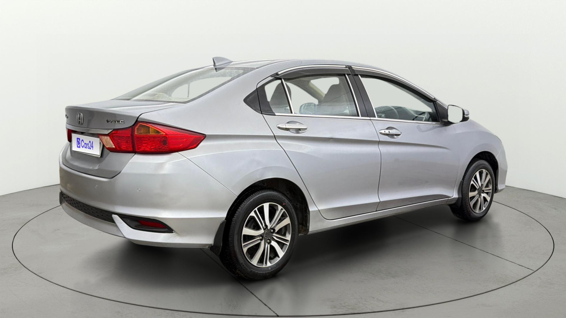View 2020 Honda City ZX MT Diesel Anniversary Edition Image 44 Used 2020 Honda City ZX MT Diesel Anniversary Edition Image 44