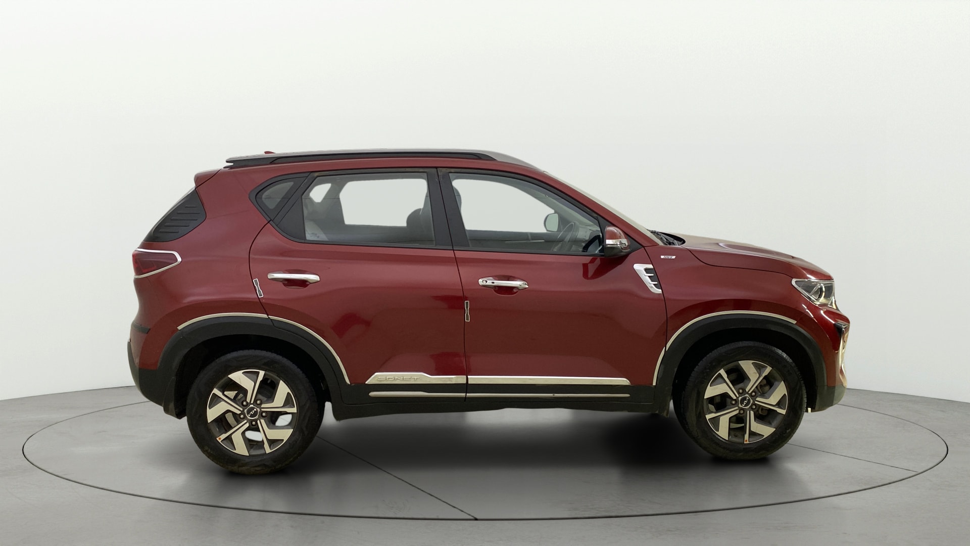 View 2023 Kia Sonet HTX iMT Petrol Image 8 Used 2023 Kia Sonet HTX iMT Petrol Image 8
