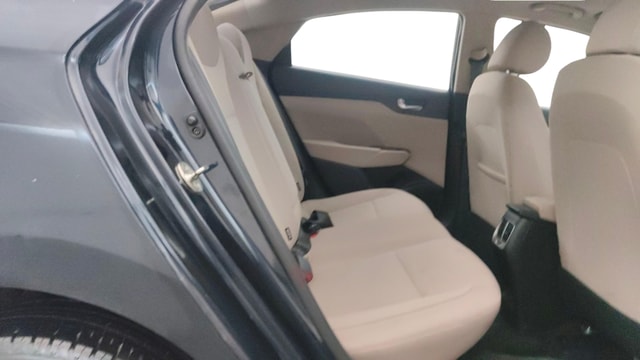 View Hyundai Verna Image 36 Used Hyundai Verna Image 36