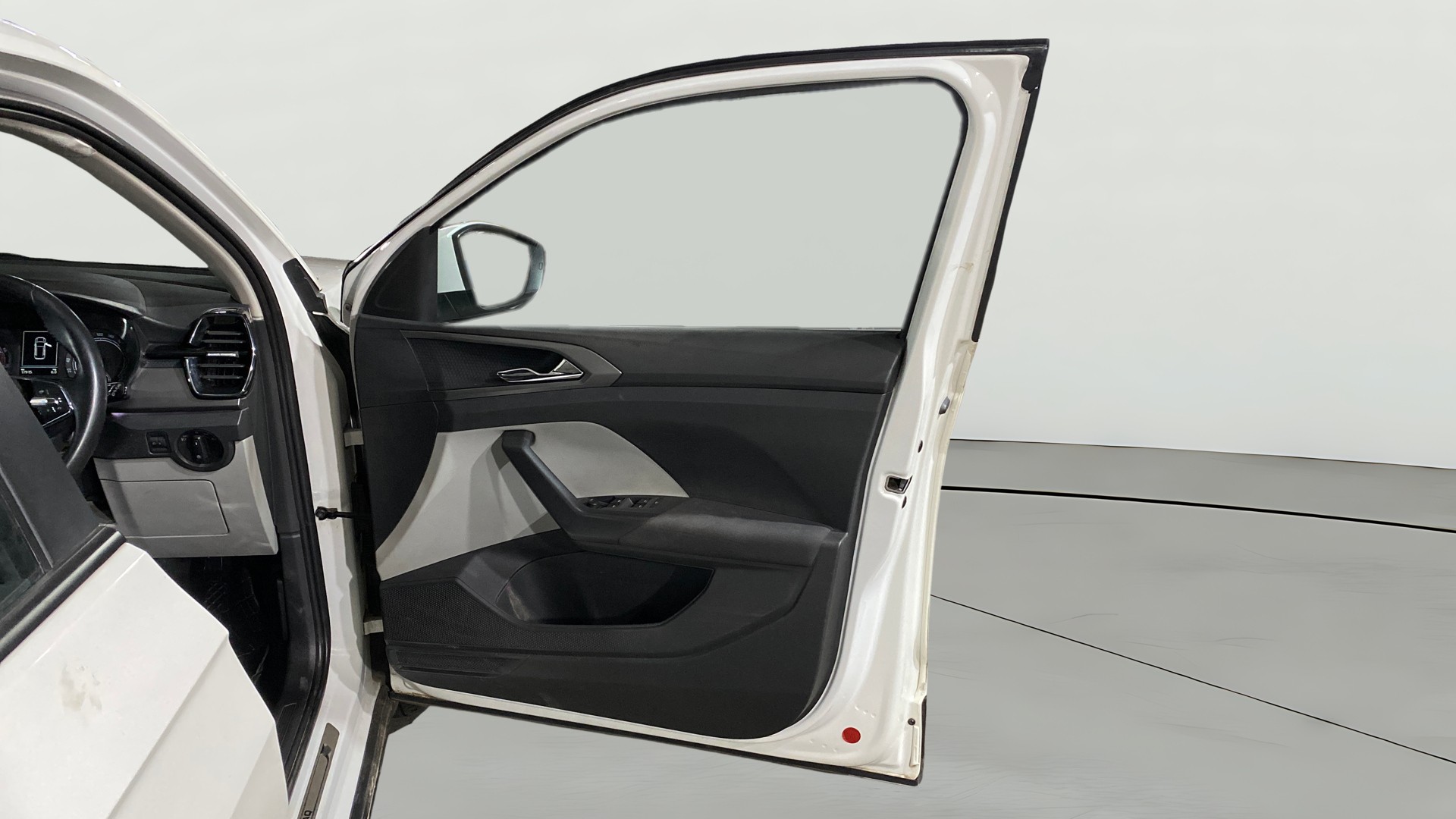 View 2023 Skoda Kushaq Ambition 1.0 TSI AT Image 45 Used 2023 Skoda Kushaq Ambition 1.0 TSI AT Image 45