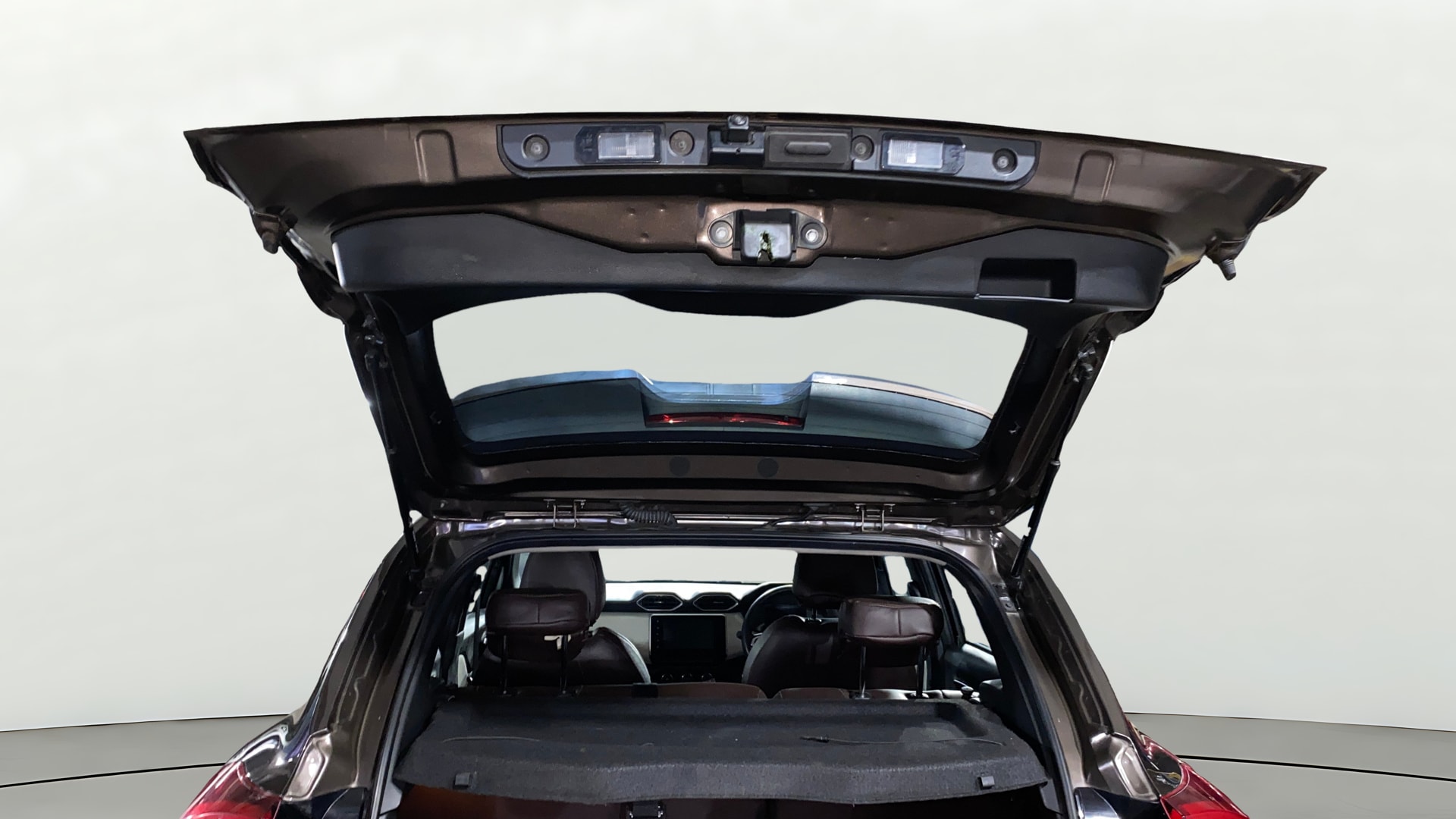 View 2022 Nissan Magnite XV Image 16 Used 2022 Nissan Magnite XV Image 16