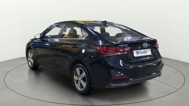 View Hyundai Verna Image 2 Used Hyundai Verna Image 2