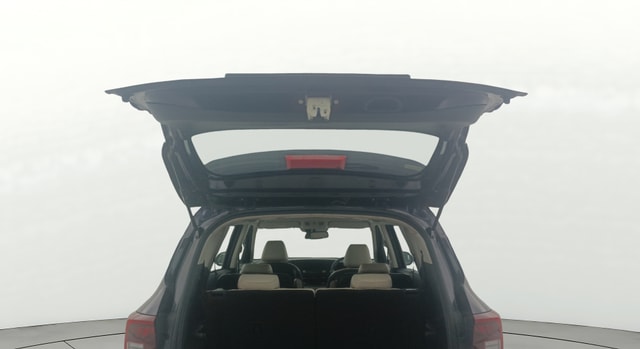 View Kia Carens Image 33 Used Kia Carens Image 33