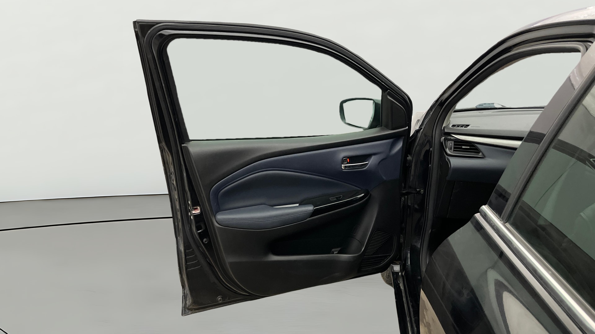 View 2023 Maruti Suzuki 1000 Base Variant Image 32 Used 2023 Maruti Suzuki 1000 Base Variant Image 32