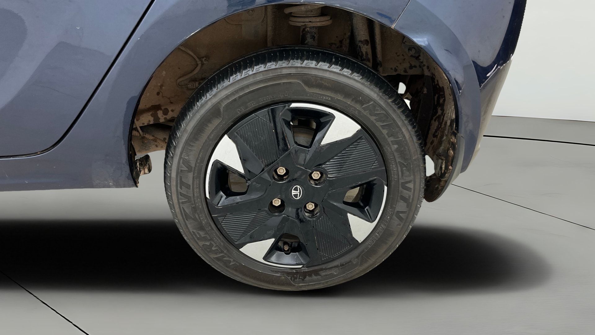 View 2025 Tata Tiago Revotorq XB Image 12 Used 2025 Tata Tiago Revotorq XB Image 12