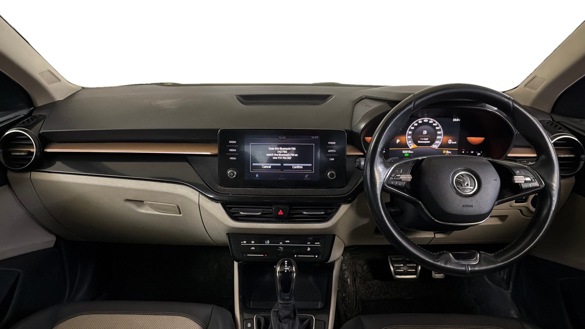 View 2022 Skoda Slavia Style 1.5 TSI DSG Image 16 Used 2022 Skoda Slavia Style 1.5 TSI DSG Image 16