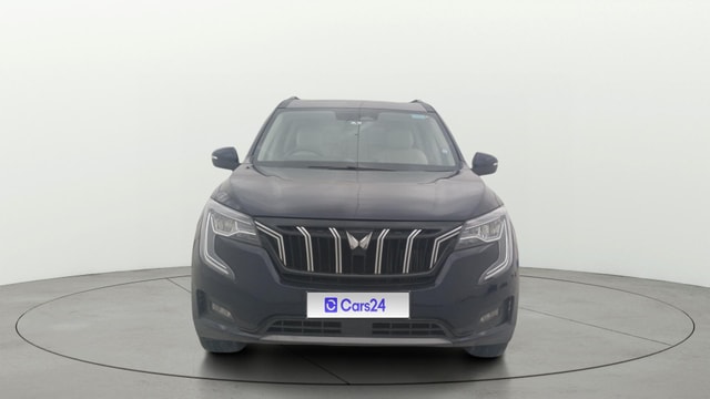 View Mahindra XUV700 Image 1 Used Mahindra XUV700 Image 1