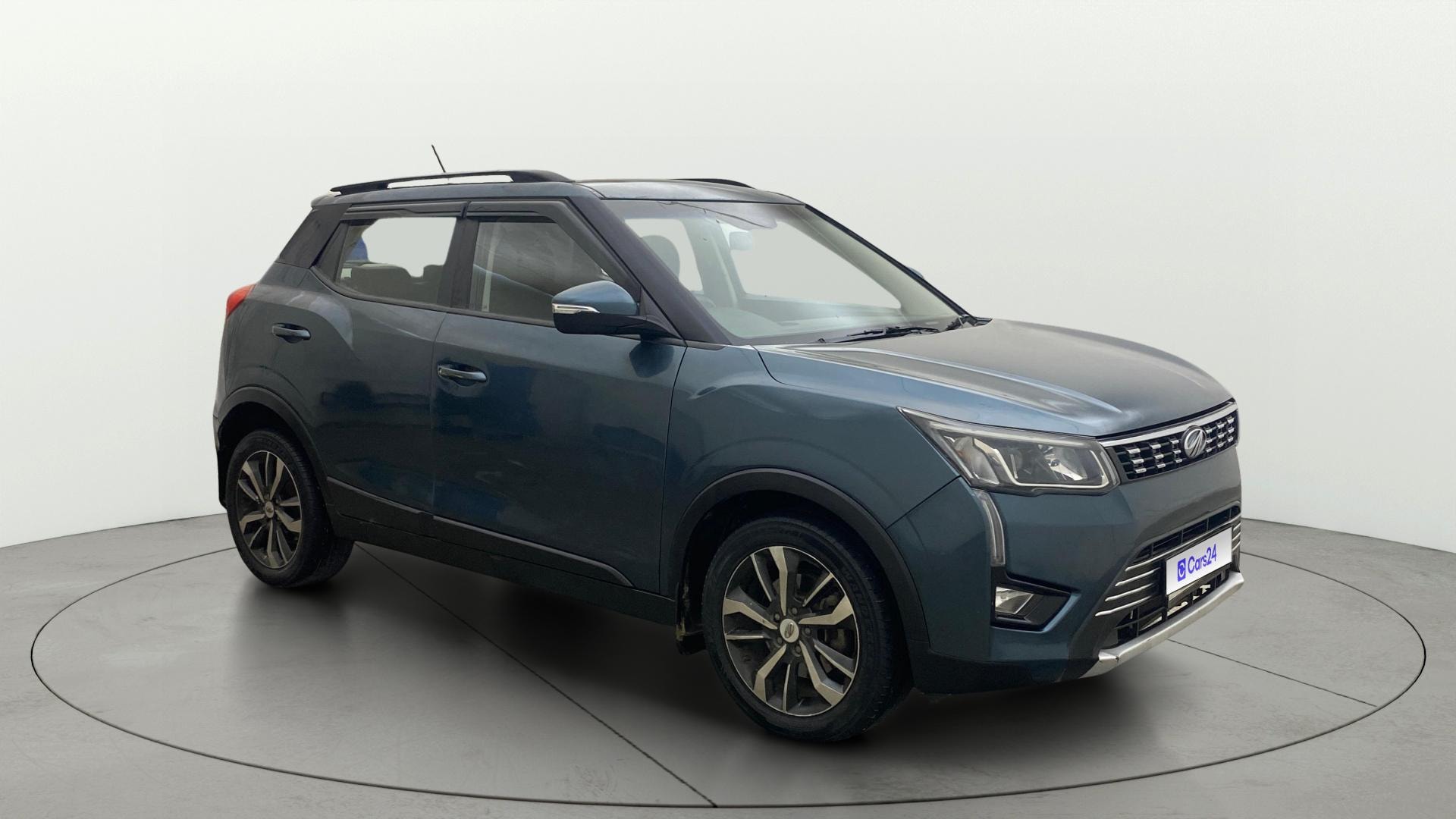 Used 2020 Mahindra XUV300 Used 2020 Mahindra XUV300