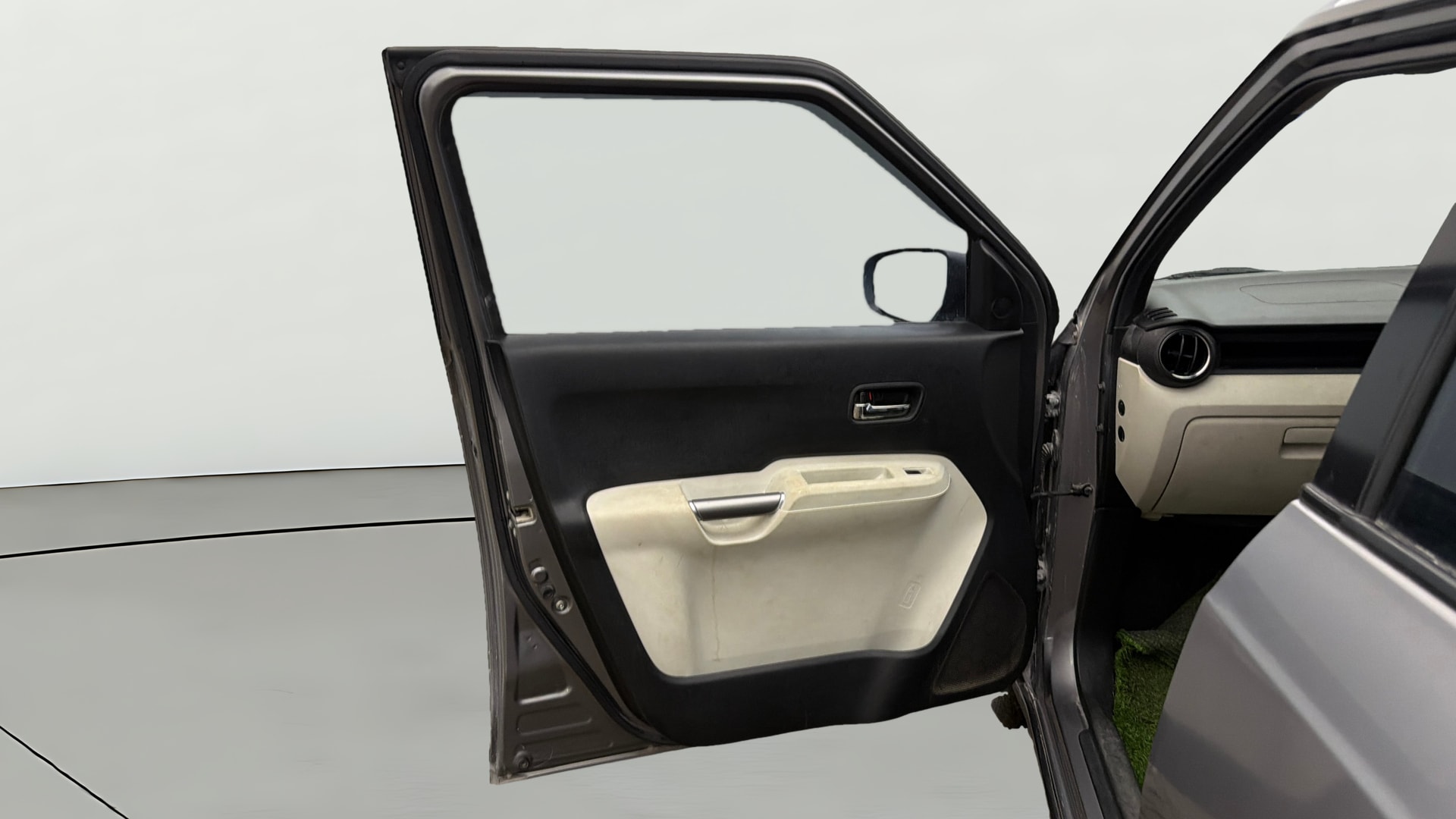 View 2021 Maruti Suzuki 1000 Base Variant Image 37 Used 2021 Maruti Suzuki 1000 Base Variant Image 37