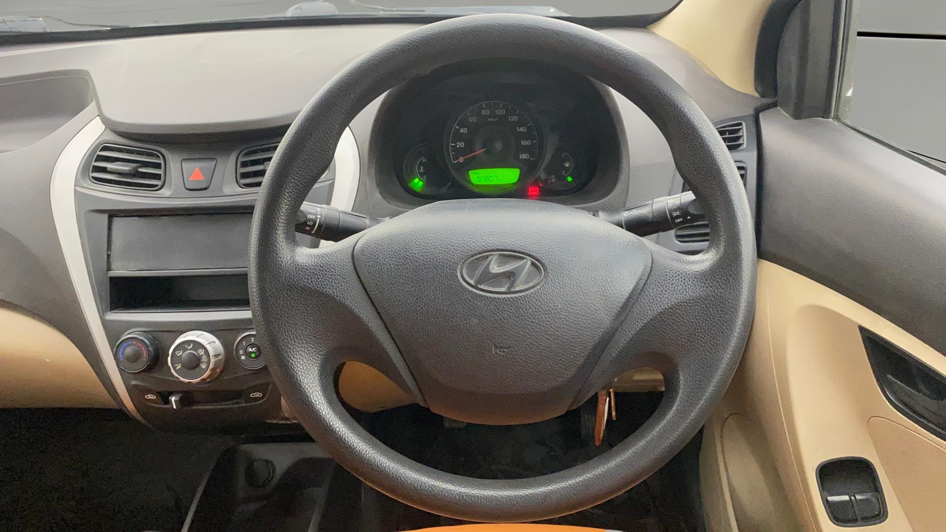 Used 2014 Hyundai EON Used 2014 Hyundai EON