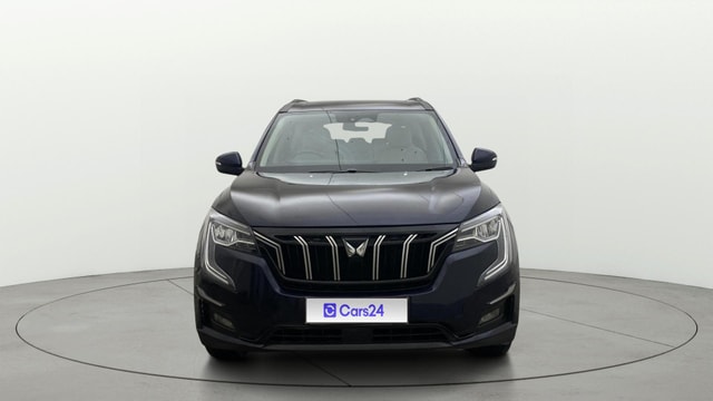 View Mahindra XUV700 Image 1 Used Mahindra XUV700 Image 1