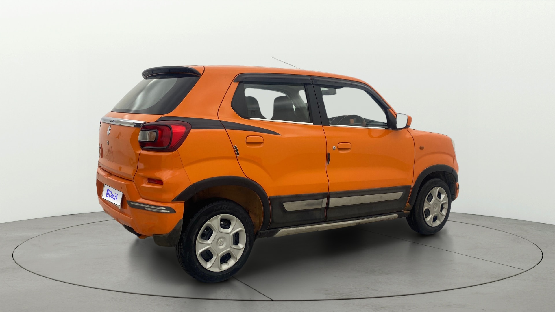 View 2019 Maruti Suzuki 1000 Base Variant Image 41 Used 2019 Maruti Suzuki 1000 Base Variant Image 41